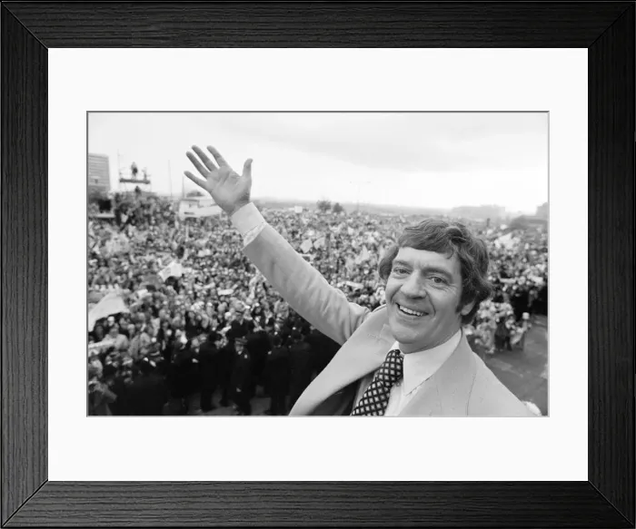 Framed Print : Southampton FC, FA Cup Winners 1976. Players celebrate win with fans during parade Framed Print : Southampton FC, FA Cup Winners 1976. Players celebrate win with fans during parade