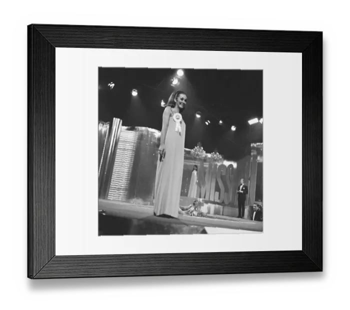 Framed Print : Margot Schmalzriedt, Miss Germany, semi finalist in Miss World 1968