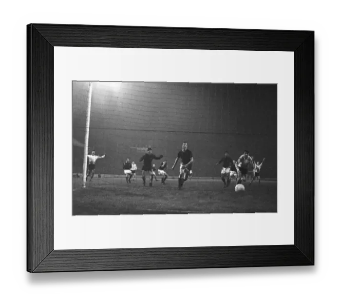Framed Print : Inter Cities Fairs Cup Semi Final Second Leg match at Stamford Bridge