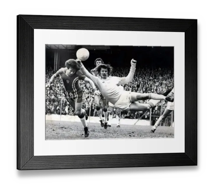 Framed Print : Sport - Football - European Championship quarter-final second-leg - Wales v