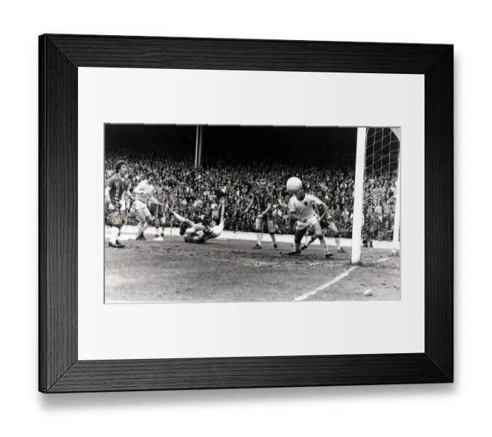 Framed Print : Sport - Football - European Championship quarter-final second-leg - Wales v