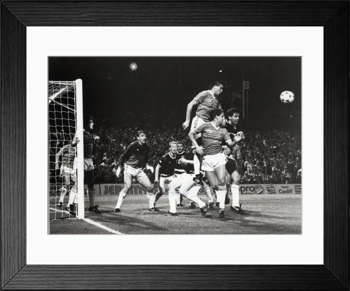 Framed Print : Sport - Football - Wales v Scotland - World Cup Qualifying match - 10th September 1985