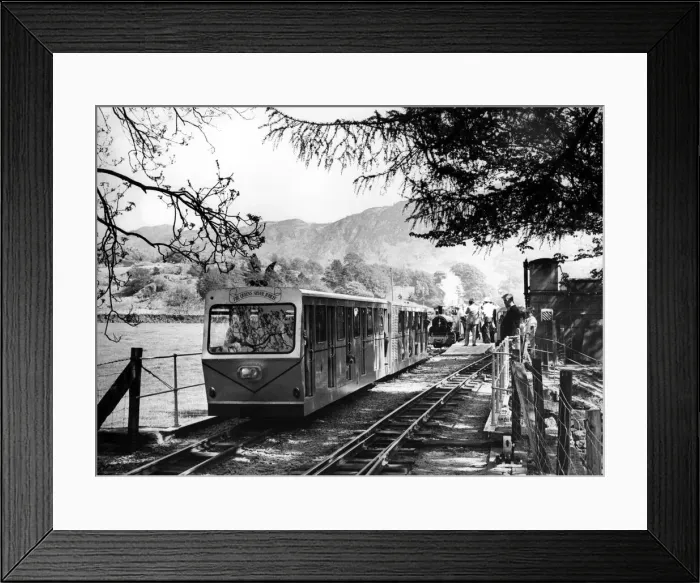 Framed Print : The Silver Jubilee train at the official opening of Cumbra Framed Print : The Silver Jubilee train at the official opening of Cumbra