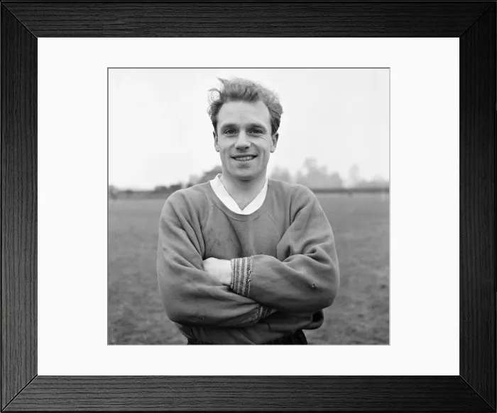 Framed Print : Derek Reeves Southampton FC, team training session ahead of fa cup match against Watford Framed Print : Derek Reeves Southampton FC, team training session ahead of fa cup match against Watford