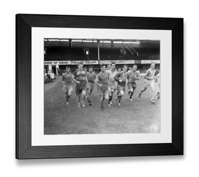 Framed Print : Southampton FC, August 1959 Framed Print : Southampton FC, August 1959