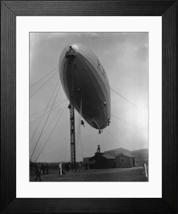 Framed Print : Members of Parliament visit the Airship R36 at Pulham. Passengers board the airship by Framed Print : Members of Parliament visit the Airship R36 at Pulham. Passengers board the airship by