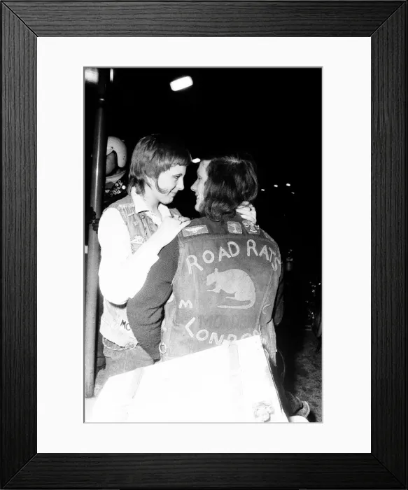 Framed Print : Young couple, Katie Overton and Alan Hutson, pictured outside a club in Hammersmith Framed Print : Young couple, Katie Overton and Alan Hutson, pictured outside a club in Hammersmith