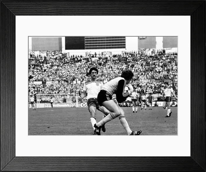 Framed Print : Belgium v England, European Championship Match, Group Stage, Group 2, Delle Alpi, Turin Framed Print : Belgium v England, European Championship Match, Group Stage, Group 2, Delle Alpi, Turin