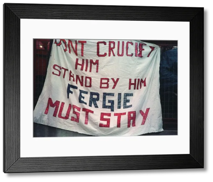 Framed Print : FA Cup Third Round match at the City Ground. Nottingham Forest 0 v Manchester Framed Print : FA Cup Third Round match at the City Ground. Nottingham Forest 0 v Manchester