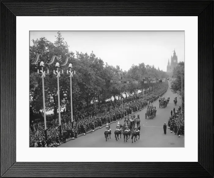 Framed Print : The Carriage Procession of Princes and Princesses of the Blood Royal escorted by