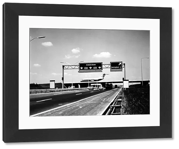 Lib - Schiphol Airport, Amsterdam, Netherlands. Circa : July, 1978