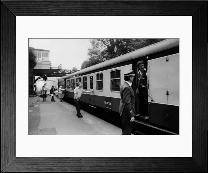 Framed Print : A triain pulls into Wylam Railway Station on 19th August, 1983 Framed Print : A triain pulls into Wylam Railway Station on 19th August, 1983