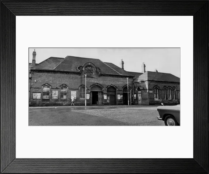 Framed Print : The exterior facade of South Shields Railway Station on 3rd February, 1974