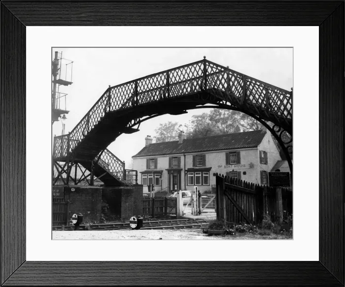Framed Print : A general view of The Boat House pub and footbridge from the platform of Wylam Railway Framed Print : A general view of The Boat House pub and footbridge from the platform of Wylam Railway