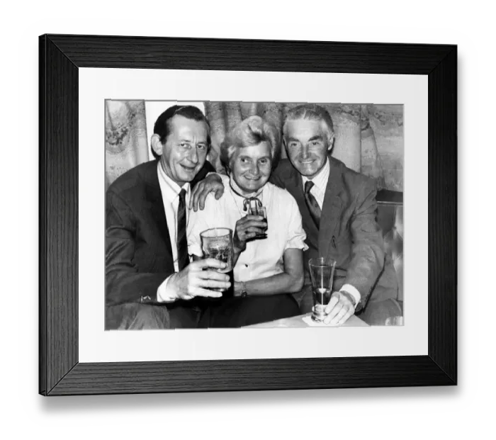Framed Print : Athlete Steve Cram Parents of Steve Cram, Maria and Bill