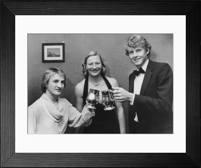 Framed Print : Athlete Steve Cram Olympic gold medalist Mary Peters (centre Framed Print : Athlete Steve Cram Olympic gold medalist Mary Peters (centre