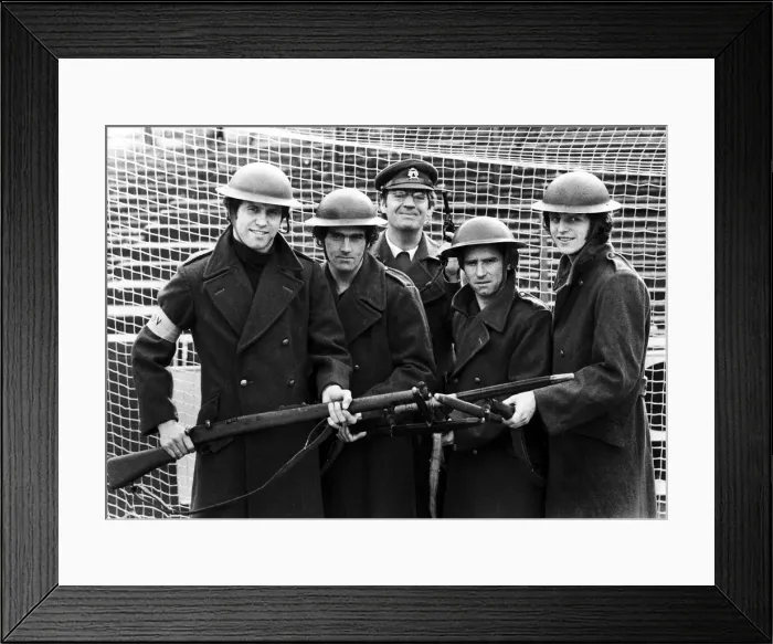 Framed Print : Southampton FC front line warriors from L2R Peter Osgood, Ted MacDougall Framed Print : Southampton FC front line warriors from L2R Peter Osgood, Ted MacDougall
