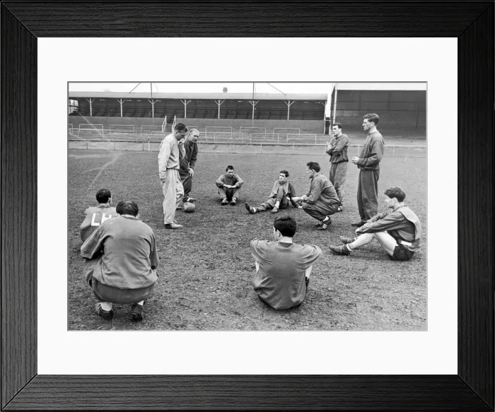 Framed Print : Southampton FC Training Session, 25th April 1963. Ted Bates, Manager, talks to team Framed Print : Southampton FC Training Session, 25th April 1963. Ted Bates, Manager, talks to team