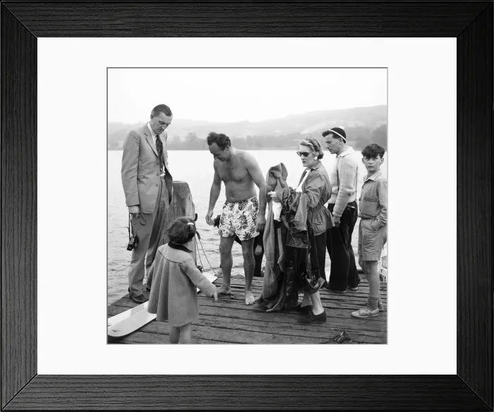 Framed Print : Donald Campbell, at Lake Coniston, 4th October 1956. It was revealed today