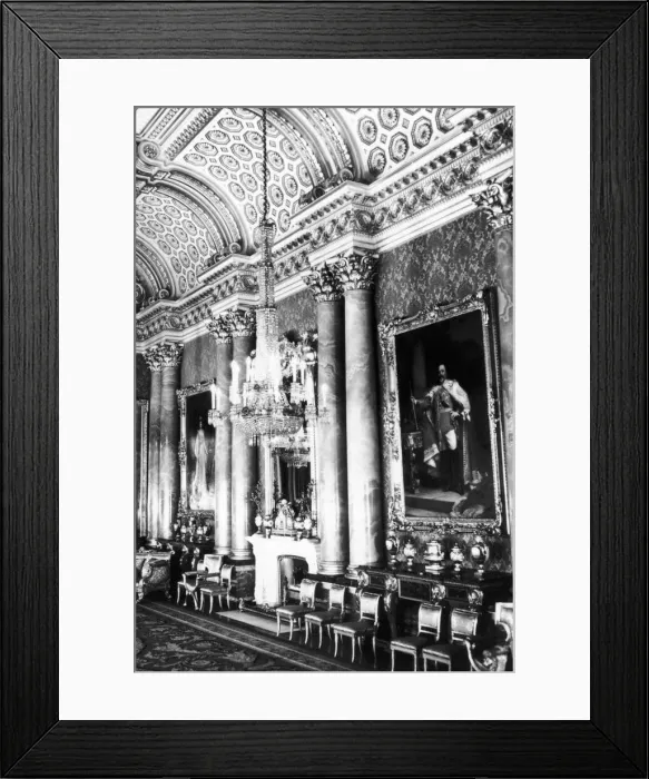 Framed Print : Interior view of Buckingham Palace showing the Blue Drawing Room, circa 1960 Framed Print : Interior view of Buckingham Palace showing the Blue Drawing Room, circa 1960