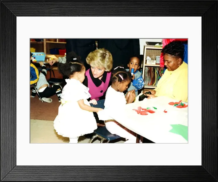 Framed Print : Princess Diana visits day nursery in New York, during visit to the US, 2nd February 1989 Framed Print : Princess Diana visits day nursery in New York, during visit to the US, 2nd February 1989