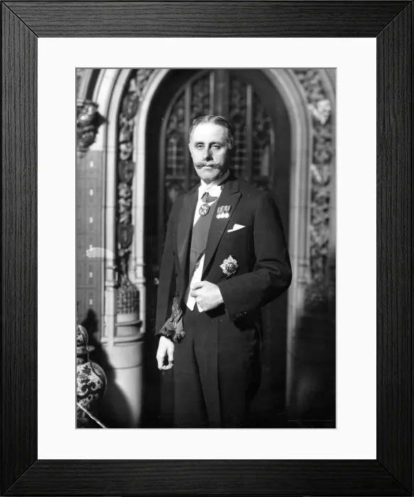 Framed Print : 00388602 Framed Print : 00388602