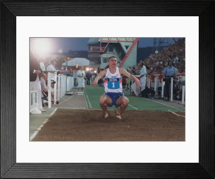 Framed Print : Athlete Jonathan Edwards Great Britain v International Select BUPA Challenge Framed Print : Athlete Jonathan Edwards Great Britain v International Select BUPA Challenge