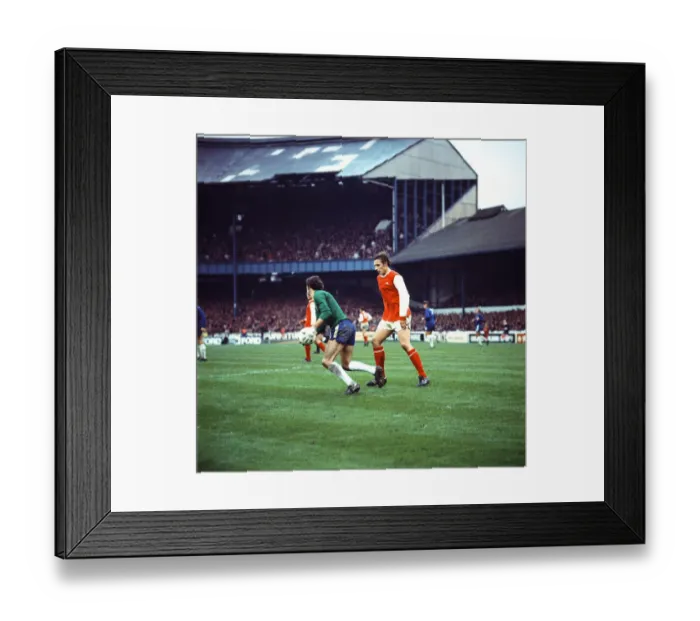 Framed Print : League Division one match at Anfield. Chelsea 1 v Arsenal 2 Framed Print : League Division one match at Anfield. Chelsea 1 v Arsenal 2
