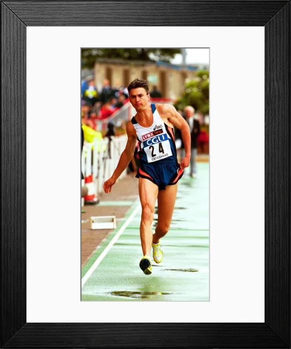 Framed Print : Gateshead Athletics July 1999, JONATHAN EDWARDS (GBR) in the mens TRIPLE JUMP