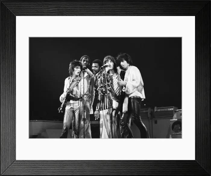 Framed Print : Rolling Stones on stage in concert at Earls Court. 23rd May 1976 Framed Print : Rolling Stones on stage in concert at Earls Court. 23rd May 1976