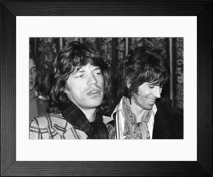 Framed Print : Rolling Stone Keith Richards appeared in Aylesbury courthouse on a charge of possessing