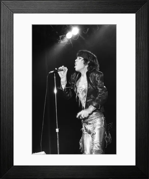 Framed Print : Rolling Stones on stage in concert at Earls Court, Central London Framed Print : Rolling Stones on stage in concert at Earls Court, Central London