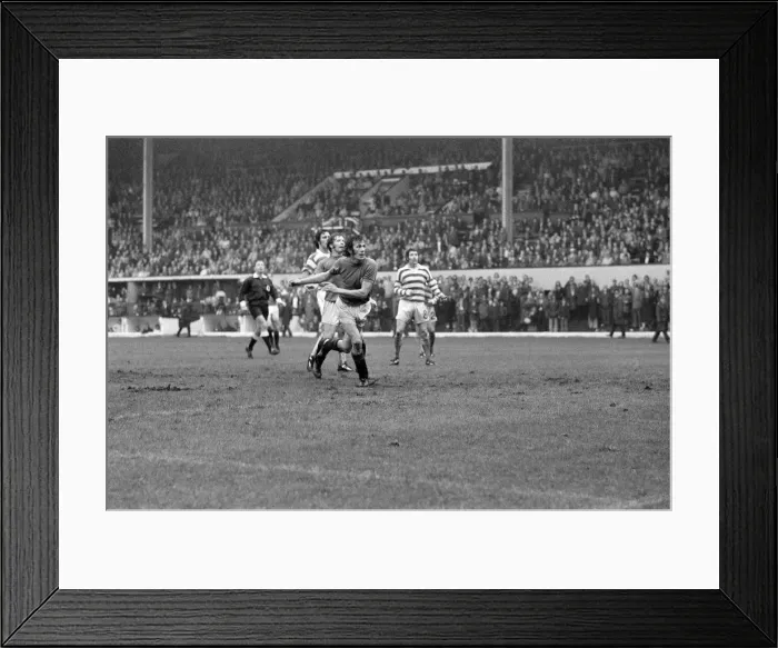 Framed Print : The 1975 Glasgow Cup Final contested between Rangers and Celtic at Hampden Park Framed Print : The 1975 Glasgow Cup Final contested between Rangers and Celtic at Hampden Park