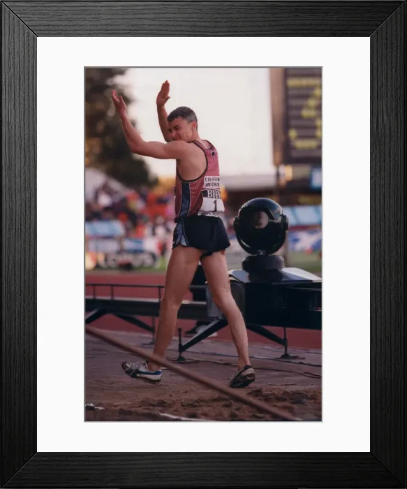 Framed Print : Athlete Jonathan Edwards Jonathan Edwards show his disappointment during