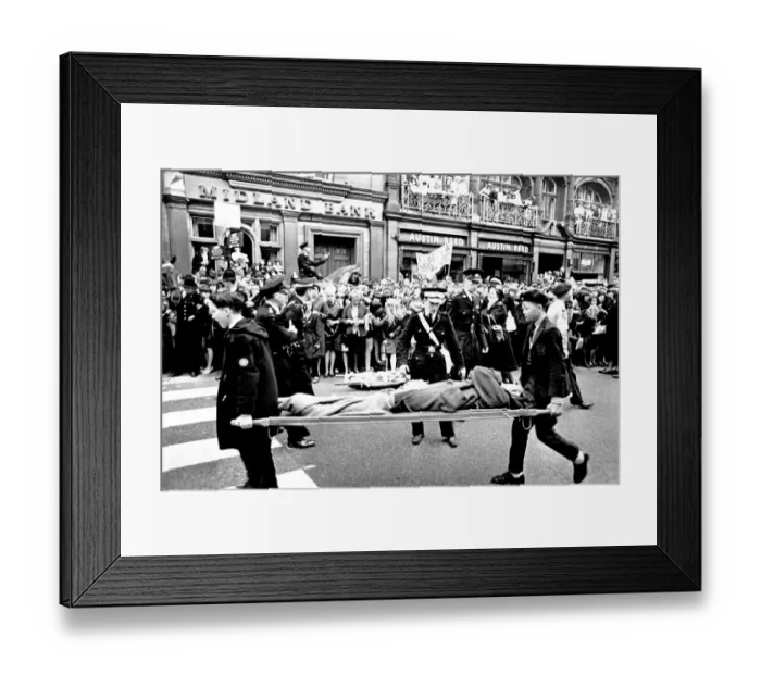 Framed Print : Northern Premier of A Hard Days Night'. Fans line up along the streets in Framed Print : Northern Premier of A Hard Days Night'. Fans line up along the streets in