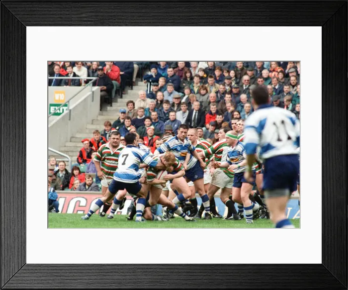 Framed Print : Leicester v Sale, The Pilkington Cup Final at Twickenham, Saturday 10th May 1997 Framed Print : Leicester v Sale, The Pilkington Cup Final at Twickenham, Saturday 10th May 1997
