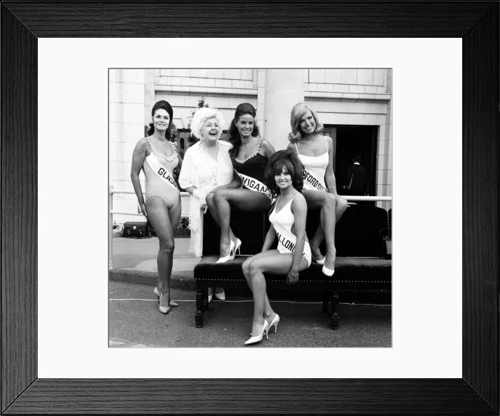 Framed Print : Miss United Kingdom Grand Final, Blackpool. Tessie O Shea Framed Print : Miss United Kingdom Grand Final, Blackpool. Tessie O Shea
