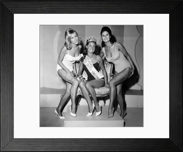 Framed Print : Miss United Kingdom Grand Final, Blackpool. The winner, was Miss Wigan Framed Print : Miss United Kingdom Grand Final, Blackpool. The winner, was Miss Wigan