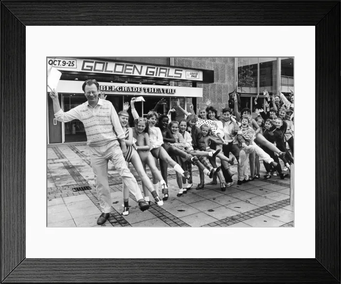 Framed Print : Belgrade Theatre Director Bob Hamlin with the young hopefuls at the auditions for Framed Print : Belgrade Theatre Director Bob Hamlin with the young hopefuls at the auditions for