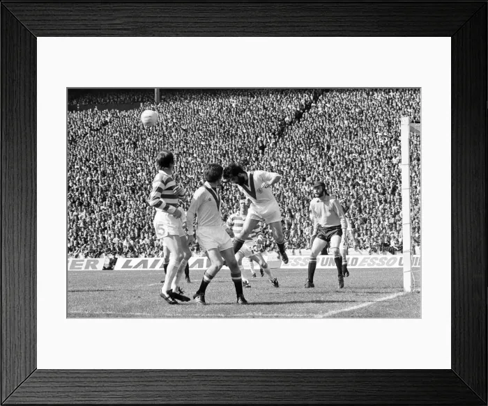 Framed Print : Celtic 3-1 Airdrie, Scottish FACup Final, Hampden Park, Glasgow, Scotland Framed Print : Celtic 3-1 Airdrie, Scottish FACup Final, Hampden Park, Glasgow, Scotland