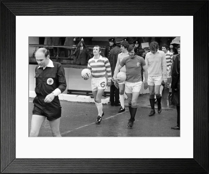 Framed Print : The 1975 Glasgow Cup Final contested between Rangers and Celtic at Hampden Park