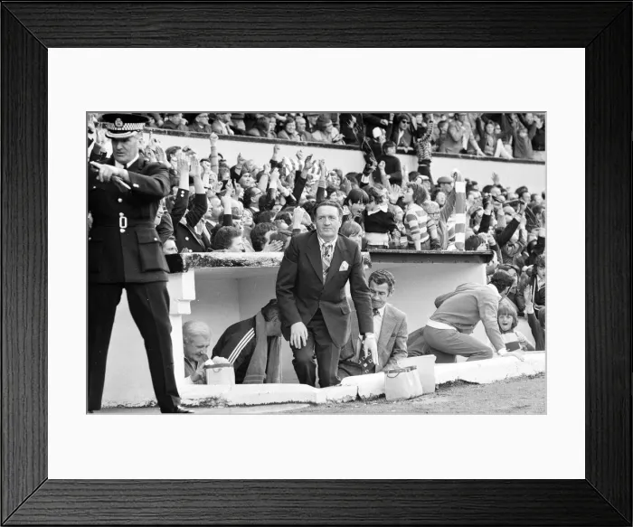 Framed Print : Celtic 3-1 Airdrie, Scottish FACup Final, Hampden Park, Glasgow, Scotland
