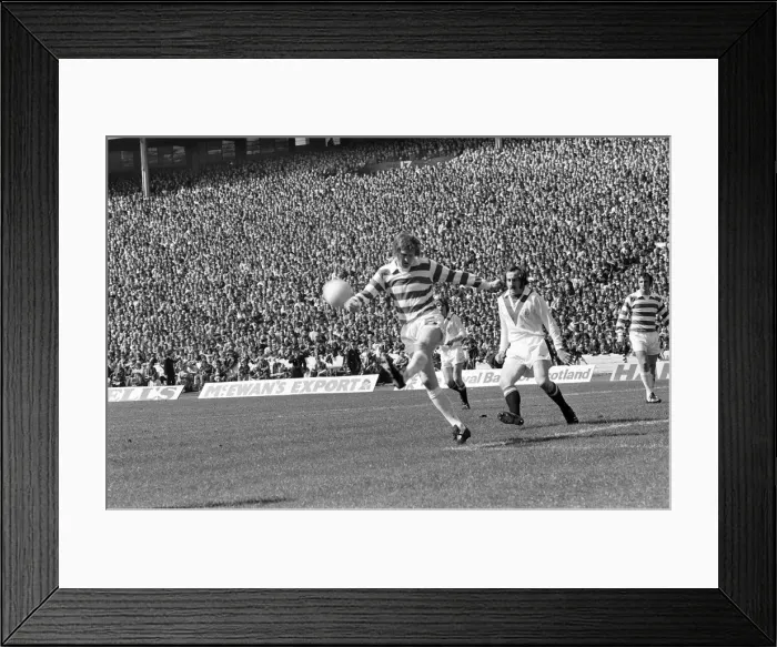 Framed Print : Celtic 3-1 Airdrie, Scottish FACup Final, Hampden Park, Glasgow, Scotland Framed Print : Celtic 3-1 Airdrie, Scottish FACup Final, Hampden Park, Glasgow, Scotland