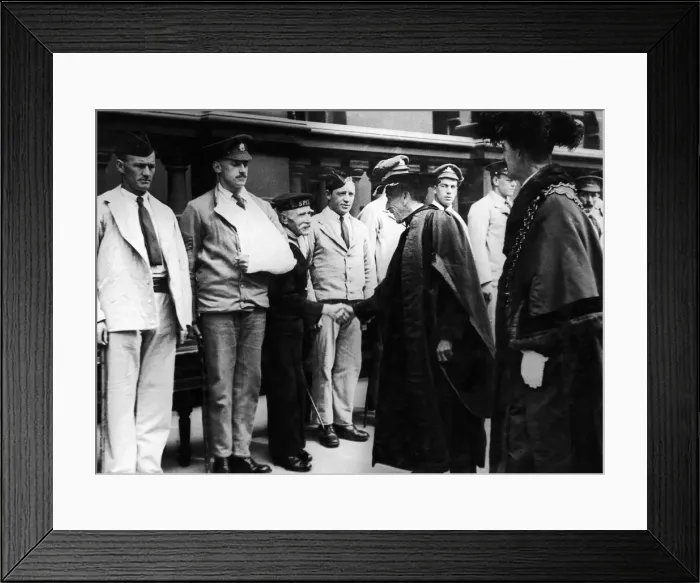 Framed Print : William Morris Billy'Hughes, Prime Minister of Australia seen here meeting Framed Print : William Morris Billy'Hughes, Prime Minister of Australia seen here meeting