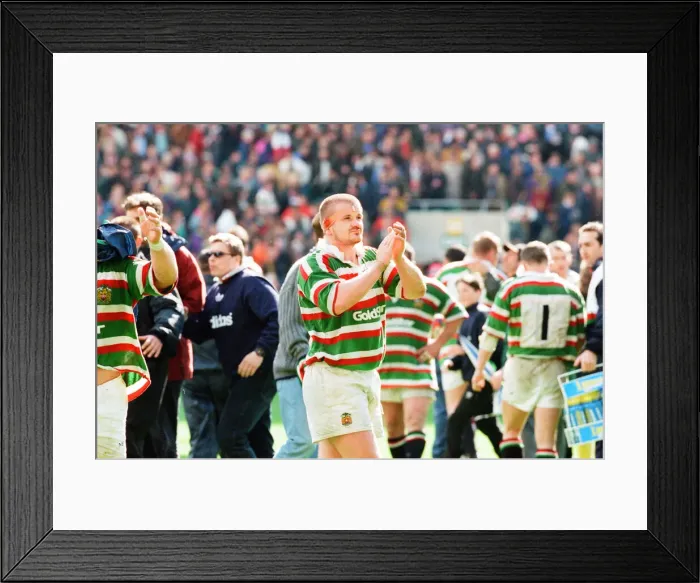 Framed Print : Leicester v Sale, The Pilkington Cup Final at Twickenham, Saturday 10th May 1997 Framed Print : Leicester v Sale, The Pilkington Cup Final at Twickenham, Saturday 10th May 1997