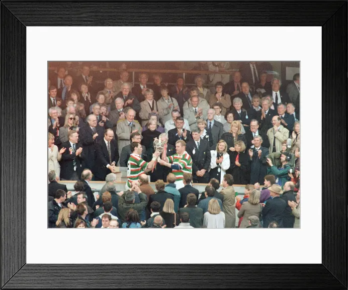 Framed Print : Leicester v Sale, The Pilkington Cup Final at Twickenham, Saturday 10th May 1997