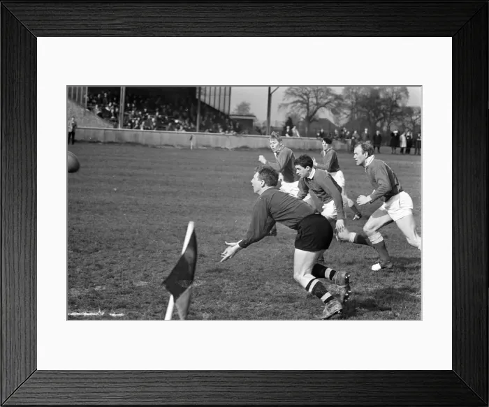 Framed Print : London Wasps v Llanelli, Rugby Union Match at Repton Avenue, Sudbury, London, March 1966 Framed Print : London Wasps v Llanelli, Rugby Union Match at Repton Avenue, Sudbury, London, March 1966