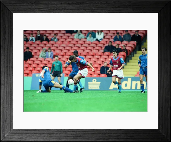Framed Print : Wimbledon 2-3 Aston Vila, league match at Plough Lane, Saturday 3rd October 1992 Framed Print : Wimbledon 2-3 Aston Vila, league match at Plough Lane, Saturday 3rd October 1992
