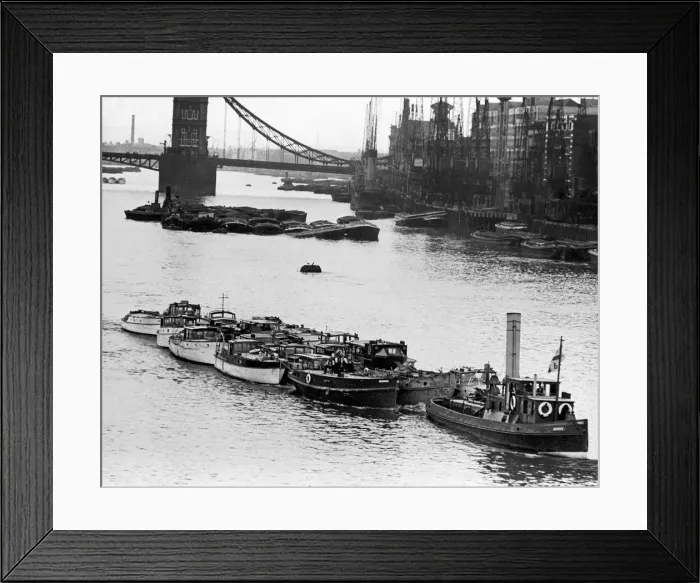 Framed Print : Small boats which returned from Dunkirk to help with the rescue of stranded BEF forces