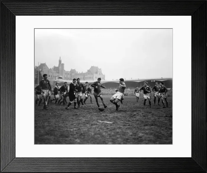 Framed Print : Action from the Wales v Ireland Home Nations Championship at Cardiff Arms Park Framed Print : Action from the Wales v Ireland Home Nations Championship at Cardiff Arms Park
